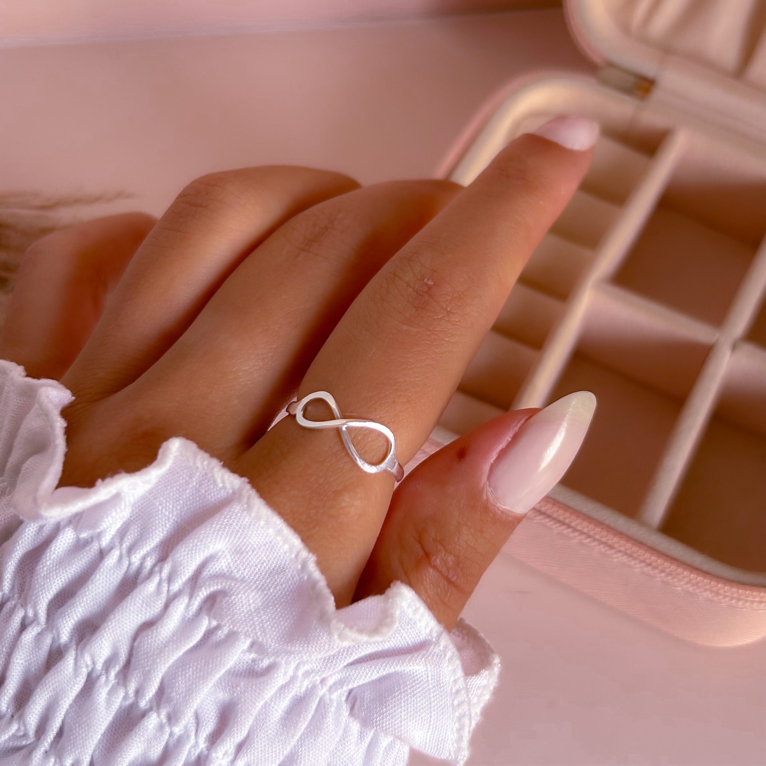 Silver Diamante Infinity Ring - Lovisa